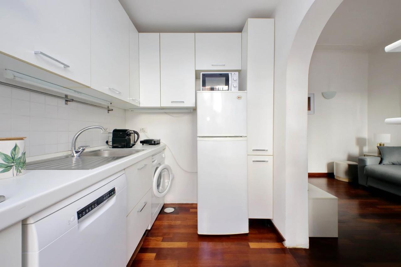 Domus Lou Elegante Appartamento In Trastevere Roma Εξωτερικό φωτογραφία